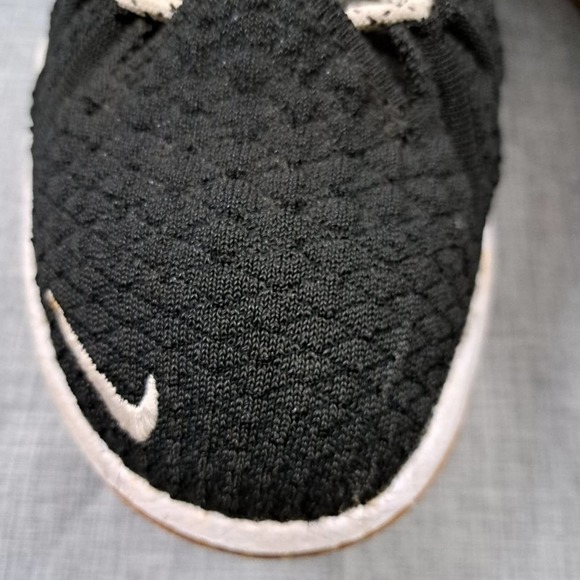%NIKE LEBRON XVIII 18 BLACK-WHITE-GUM MED SIZE 11.5 [CQ9283-007]  A 32 main image 11